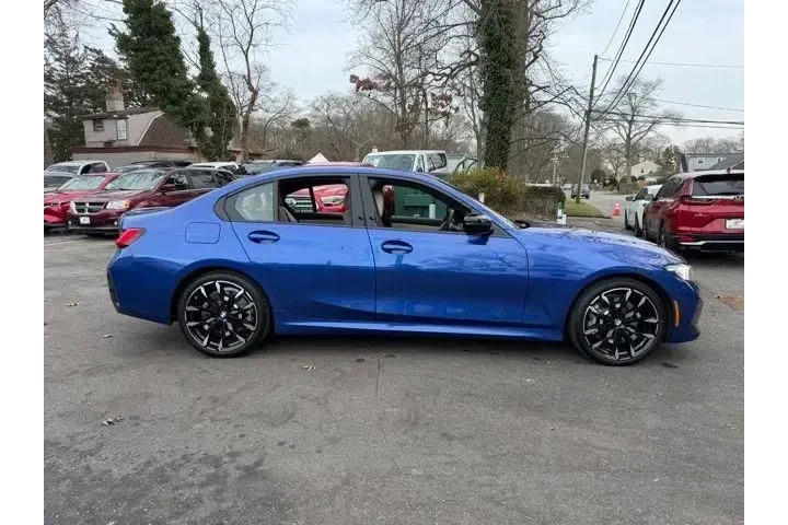 $39745 : BMW 3 Series 2025 AWD 330i x image 8