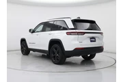 $30998 : Jeep Grand Cherokee 2023 4x4 thumbnail
