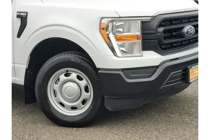 $27748 : Ford F-150 2022 4x2 XL 4dr S image 6