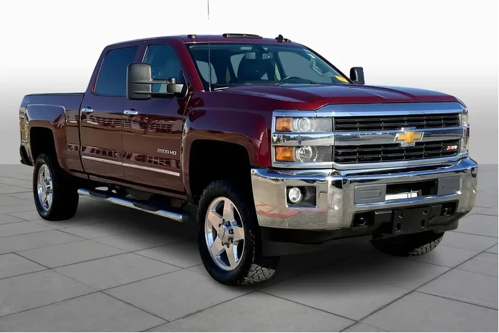 $22699 : Chevrolet Silverado 2500HD 2 image 2