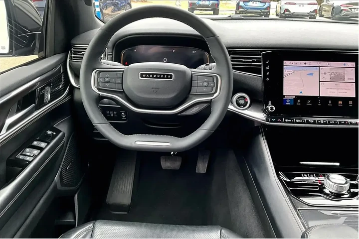 $38498 : Jeep Wagoneer 2023 4x2 4dr S image 6