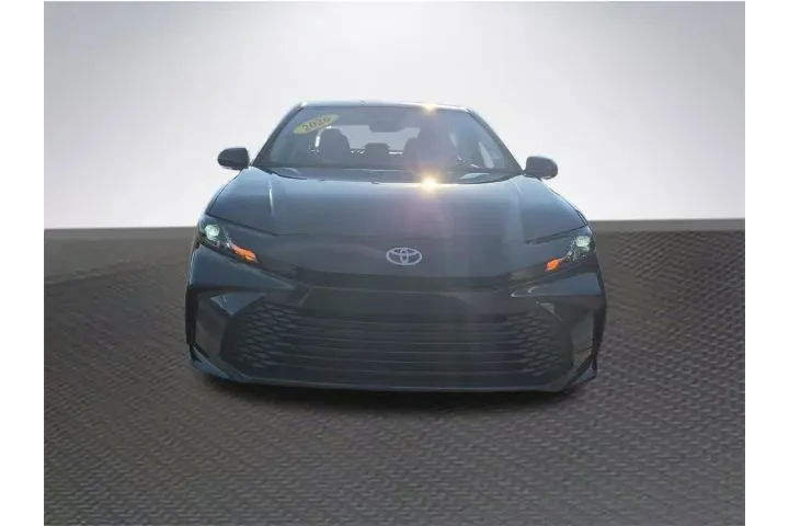 $25988 : Toyota Camry 2026 LE 4dr Sed image 3