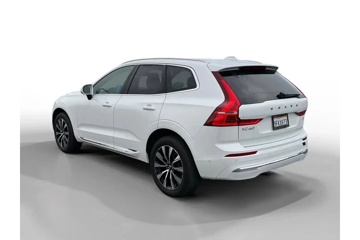 $26994 : Volvo XC60 2023 B5 Plus Brig image 3
