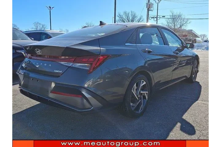 $19899 : Hyundai ELANTRA 2024 Limited image 5