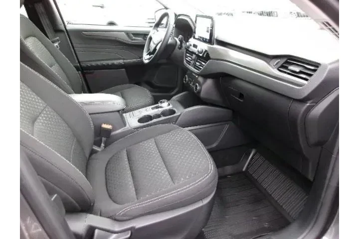 $26625 : Ford Escape 2025 Active 4dr image 3