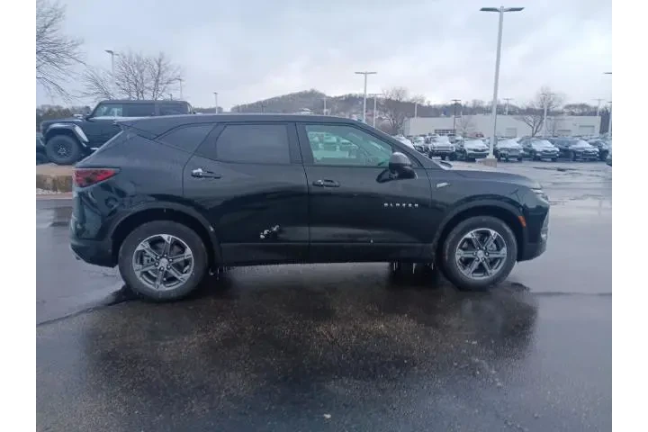 $34000 : Chevrolet Blazer 2025 AWD LT image 5