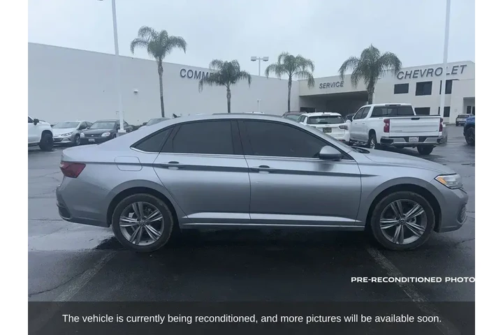 $17795 : Volkswagen Jetta 2024 SE 4dr image 4