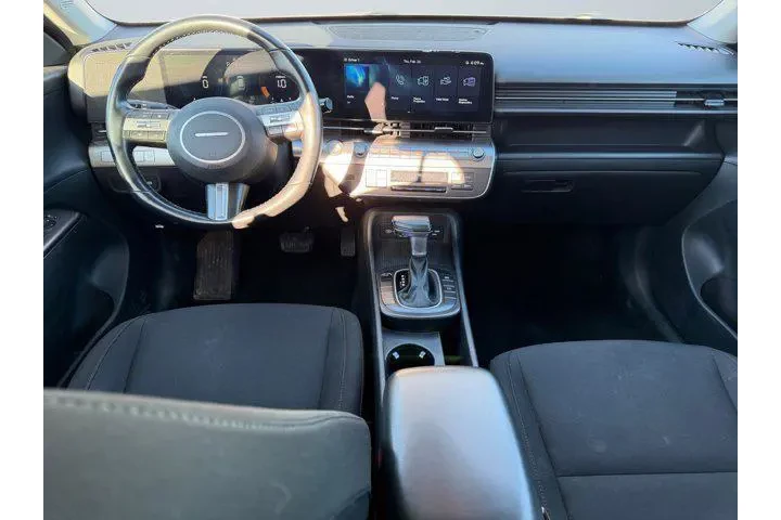 $19999 : Hyundai KONA 2024 SEL 4dr Cr image 10