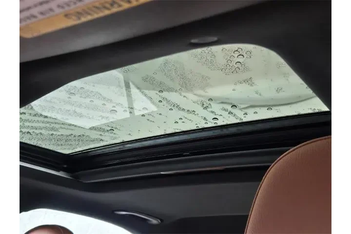 $35998 : Mercedes-Benz C-Class 2023 C image 9