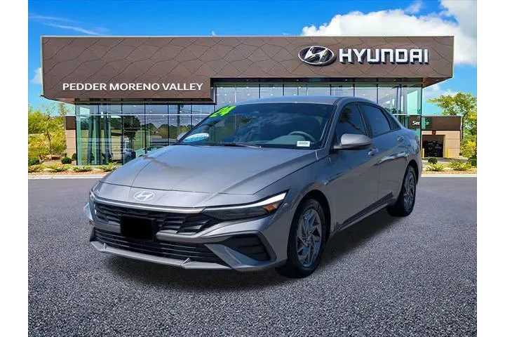 $20740 : Hyundai ELANTRA 2024 SEL 4dr image 7