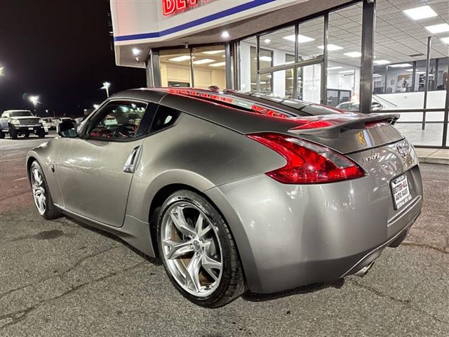 $15999 : 2010 370Z image 6