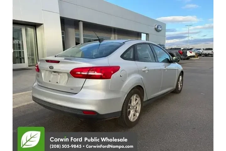 $8980 : Ford Focus 2018 SE 4dr Sedan image 5
