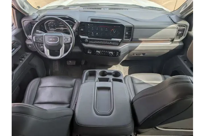 $36970 : GMC Sierra 1500 2024 4x2 SLT image 10