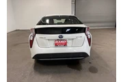 $17421 : Toyota Prius 2016 Four 4dr H thumbnail