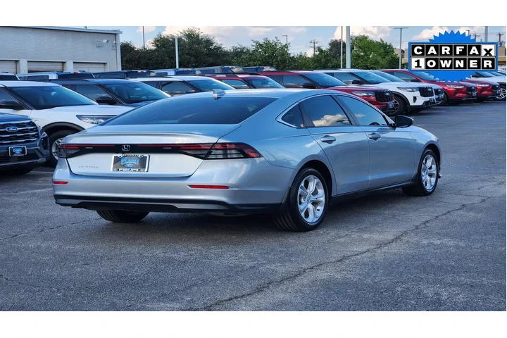 $25359 : Honda Accord 2025 LX 4dr Sed image 7