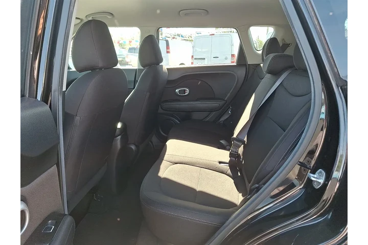 $8800 : 2017 Soul Base 6M image 10