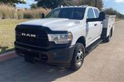 $43450 : 2021 RAM 3500 CREW CAB & CHAS thumbnail