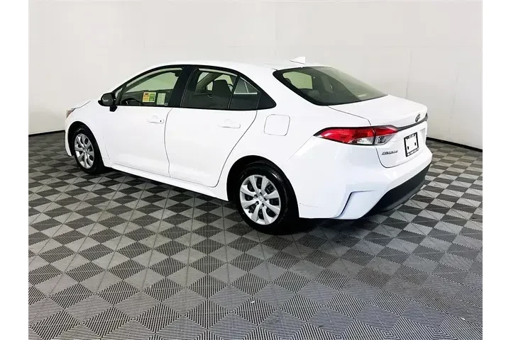 $19500 : Toyota Corolla 2023 LE 4dr S image 5