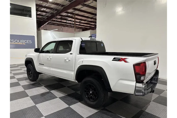 $31599 : Tacoma 2WD 2023 image 6