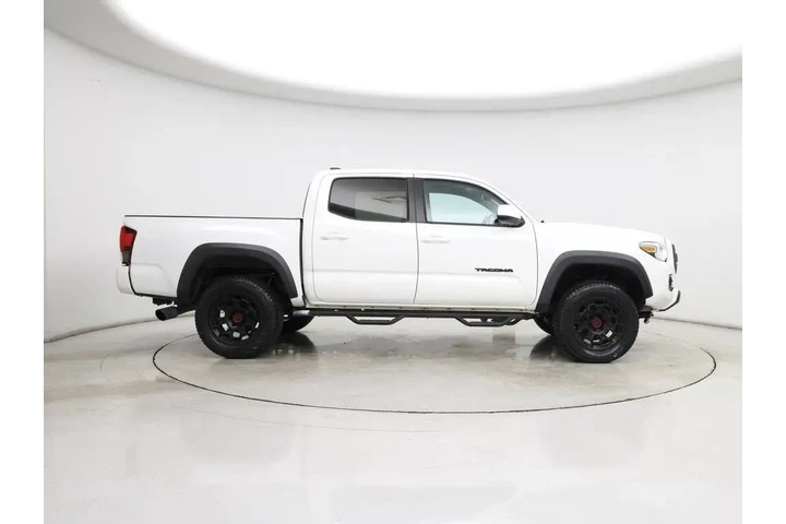 $37998 : Toyota Tacoma 2021 4x4 SR5 V image 7