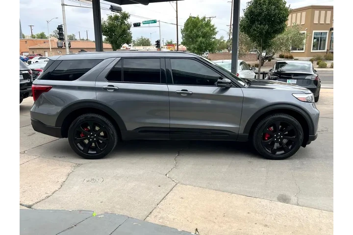 $30950 : 2022 Explorer ST AWD image 4