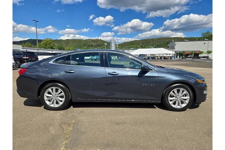 $18999 : Chevrolet Malibu 2020 LT 4dr image 7