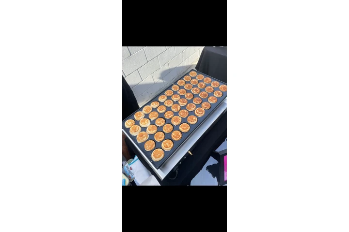 Mini pancakes catering image 3