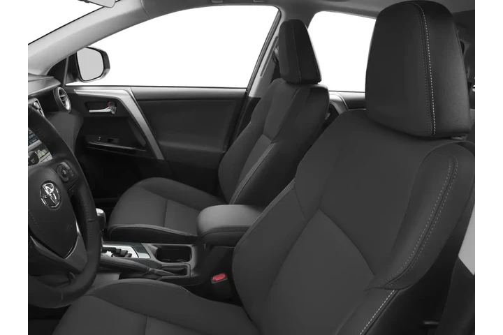 Toyota RAV4 2016 Limited 4dr image 6