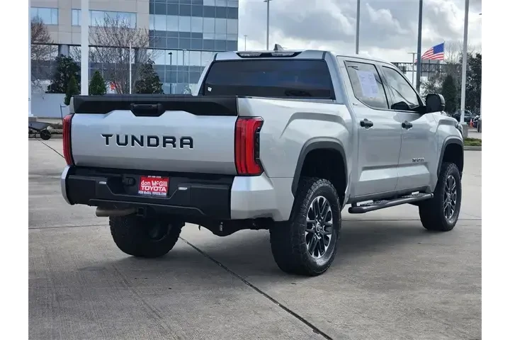 $39997 : Toyota Tundra 2022 4x2 SR5 4 image 5