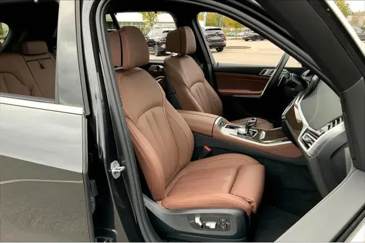 $32998 : BMW X5 2022 AWD xDrive40i 4d image 8