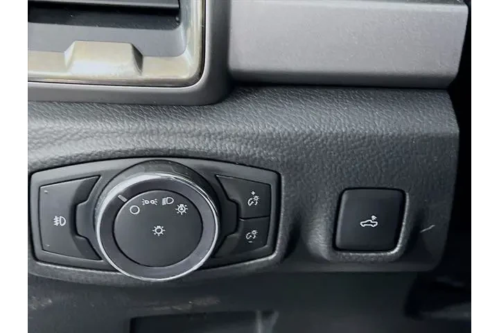 $25490 : Ford Ranger 2020 4x4 XLT 4dr image 9