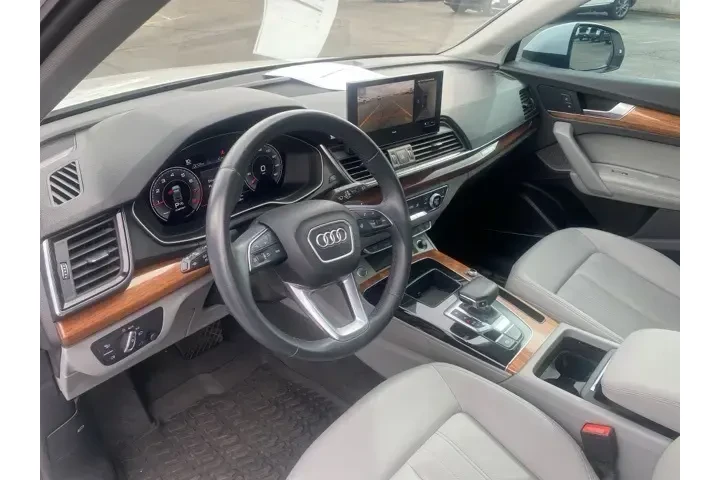 $27255 : Audi Q5 2022 AWD quattro S l image 10
