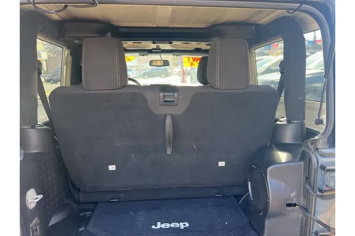 $20899 : 2014 Wrangler Sahara image 10