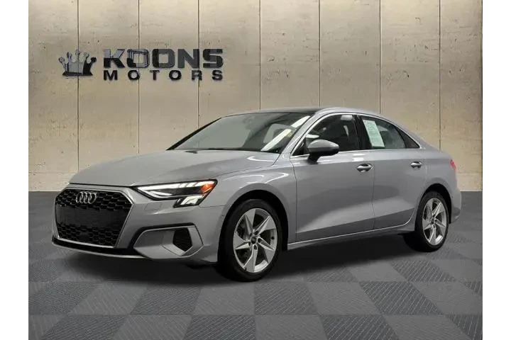 $24000 : Audi A3 2024 Premium 40 TFSI image 1