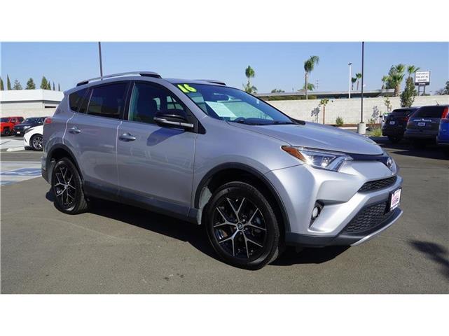 $19984 : 2016 RAV4 SE image 4