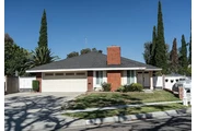 ***RENTO CASA DUPLEX $2700.*** en Los Angeles