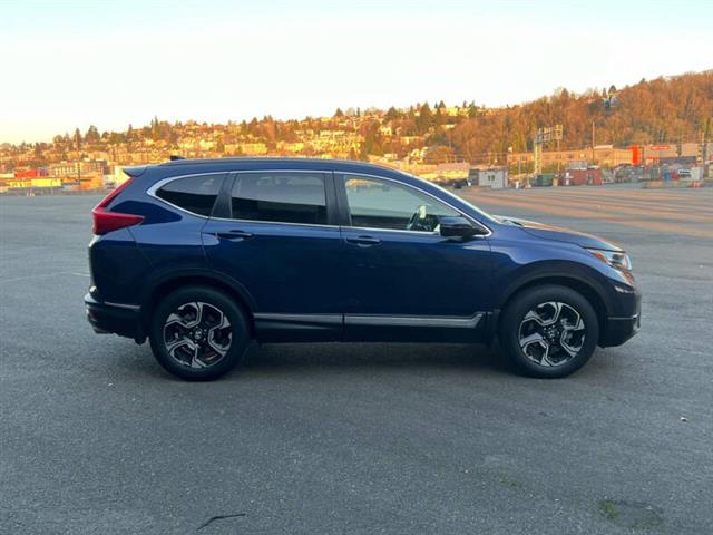 $26988 : 2018 CR-V Touring image 9