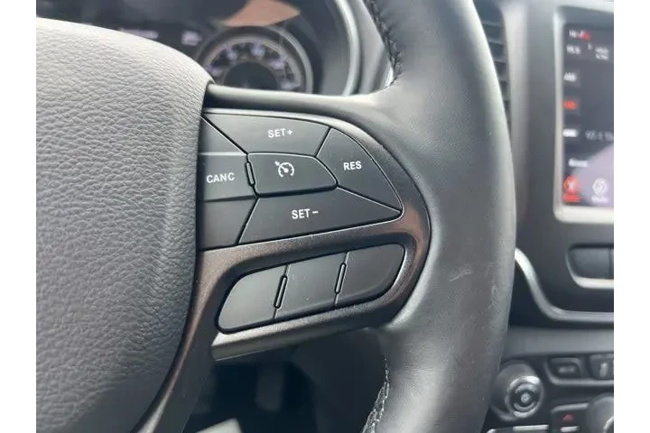 $18930 : Jeep Cherokee 2020 4x4 Trail image 10