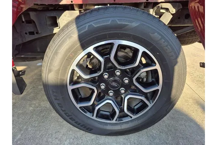 $35981 : Ford F-150 2022 4x2 XLT 4dr image 4