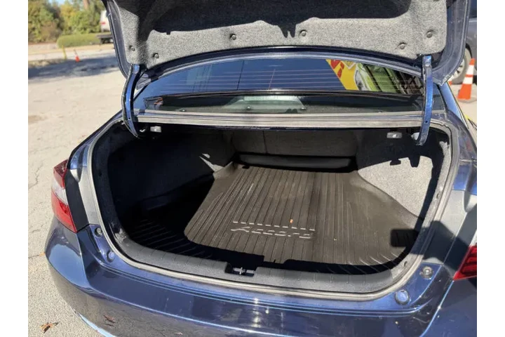 2016 Accord Sport image 8