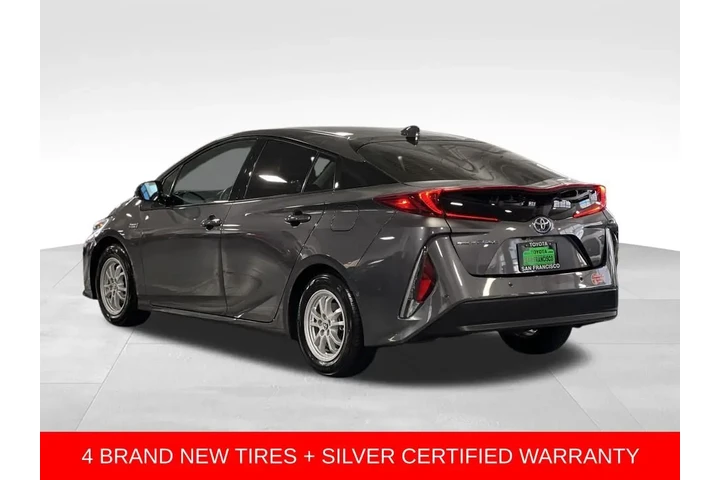 $19588 : Silver Certified2017 Prius Pr image 3