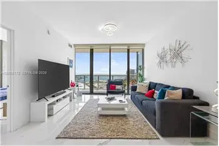 $5490 : Rental property with 2 bedro image 10