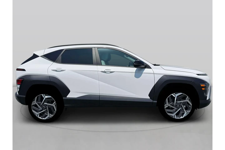 $28820 : Hyundai KONA 2026 SEL Premiu image 9