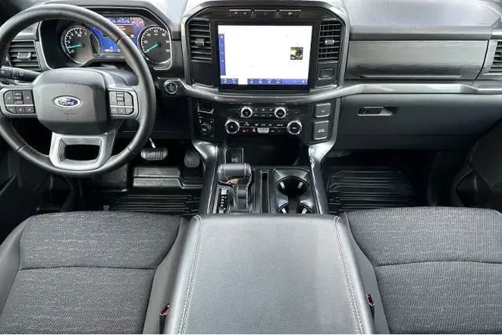 $39995 : Ford F-150 2023 4x4 XLT 4dr image 3