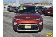 $12995 : Kia Soul 2022 LX 4dr Crossov thumbnail