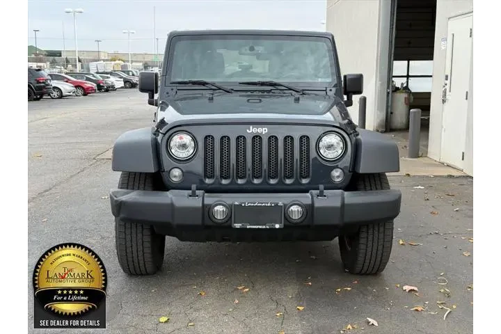 $19425 : Jeep Wrangler Unlimited 2017 image 4