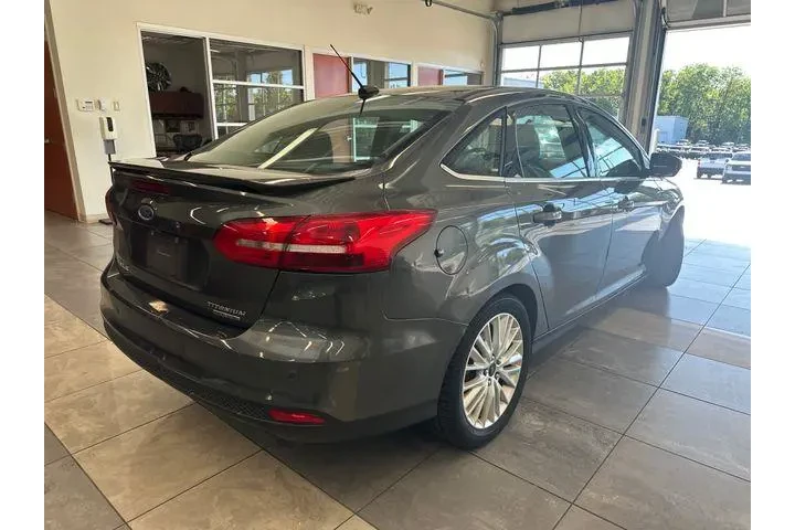 $10000 : Ford Focus 2016 Titanium 4dr image 10