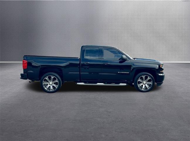 $22787 : 2018 Silverado 1500 Custom image 9