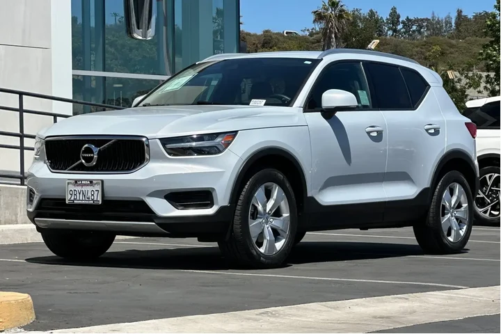 $24900 : Volvo XC40 2022 AWD T5 Momen image 7
