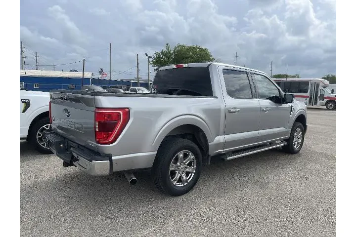$28581 : Ford F-150 2022 4x2 XL 4dr S image 2
